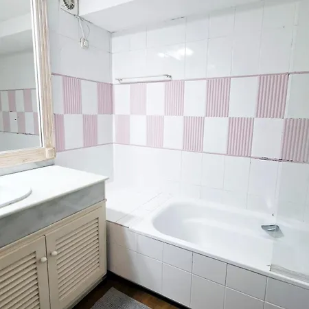 Aa Guest - Africa With Private Swimming Pool Marbella