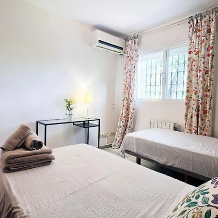 Aa Guest - Africa With Private Swimming Pool Casa vacanze